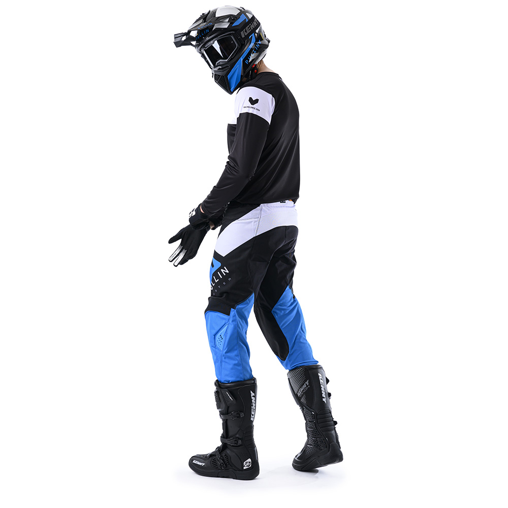 Pantalon Master - 2024
