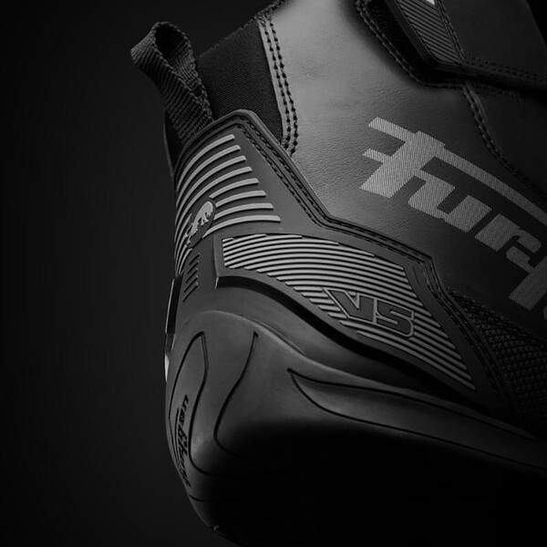 Baskets V5 D3O® Waterproof
