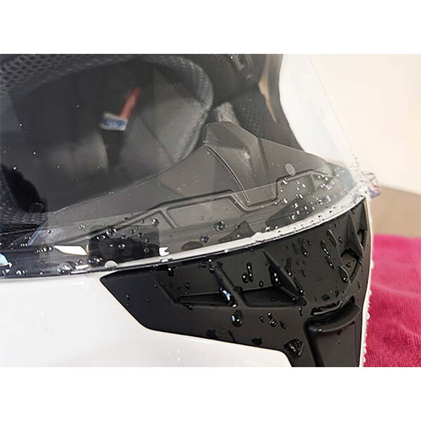 Films Super hydrophobes universels Route